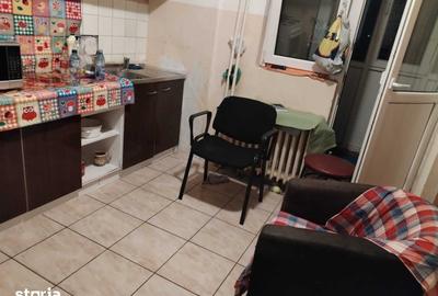 Apartament cu 4 camere decomandat în Apărătorii Patriei - 6
