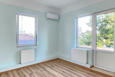 Birou, de 63.330001831055 mp, în Eroii Revoluției - 3