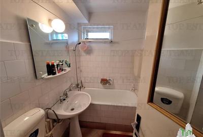 Apartament cu 2 camere semidecomandat în Central - 6