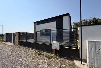 Casă individuală cu 4 camere cu Teren 422 Mp în Nord - 16