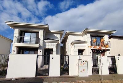 Duplex cu 3 camere cu Canalizare în Moșnița Nouă - 1