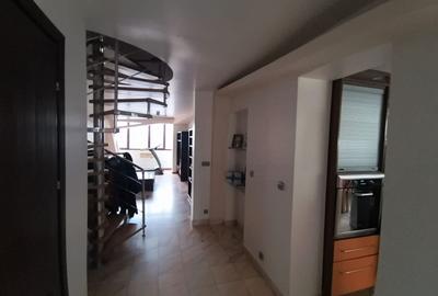 Apartament cu 5 camere decomandat, mobilat în Ultracentral - 1