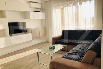 Apartament cu 2 camere decomandat, mobilat în Central