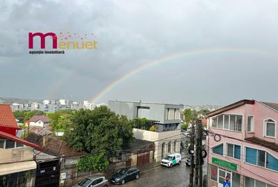 Apartament cu 3 camere în Central - 3