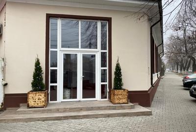 Spațiu comercial, de 381 mp, în Tecuci