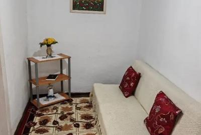 Casă cu 3 camere cu Teren 700 Mp în Lanurile