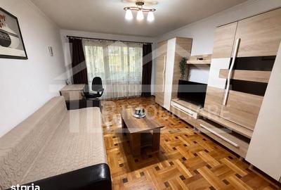 Apartament cu 3 camere în 22 Decembrie 1989