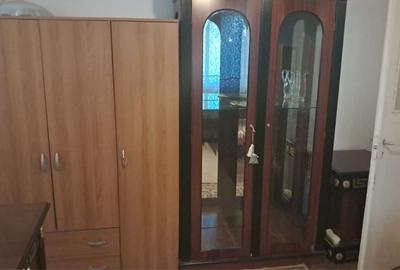 Apartament cu 2 camere semidecomandat în Dosu Bricii