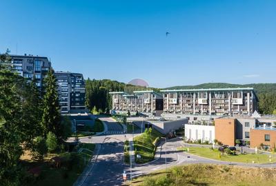 Apartament cu 6 camere semidecomandat, mobilat în Poiana Brașov - 25