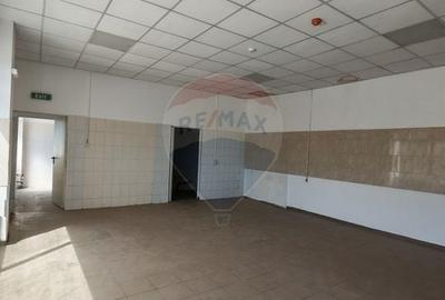 Spațiu comercial, de 130 mp, în 1 Mai - 3
