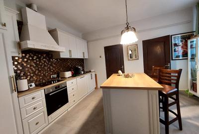 Casă individuală cu 6 camere cu Teren 2160 Mp în Simeria - 3