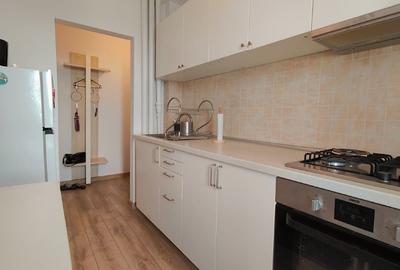 Apartament cu 3 camere semidecomandat, mobilat în Ștefan cel Mare - 2