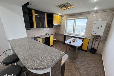 Apartament cu 3 camere decomandat în Mioriței