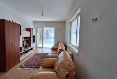 Apartament cu 3 camere decomandat, mobilat în Nord