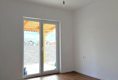 Casă cu 4 camere în Oarda