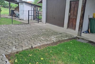 Casă cu 3 camere cu Teren 2877 Mp în Central - 4