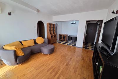 Apartament cu 2 camere semidecomandat în Tineretului