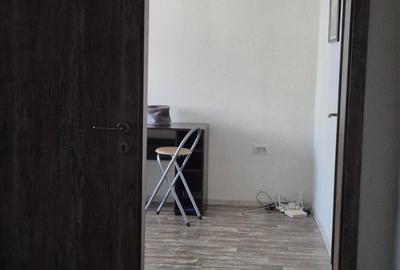 Apartament cu 2 camere nedecomandat în Circumvalațiunii - 4