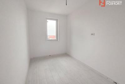 Apartament cu 3 camere decomandat în Giroc - 5