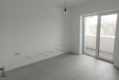 Duplex cu 4 camere cu Canalizare în Cetate - 9