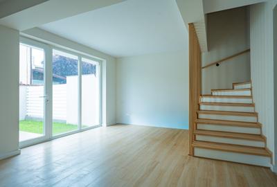 Duplex cu 5 camere cu Canalizare în Mogoșoaia - 1