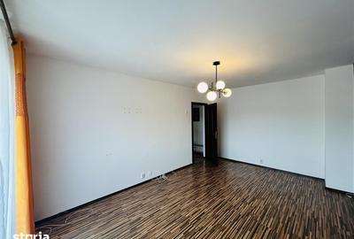 Apartament cu 3 camere decomandat în Central - 1