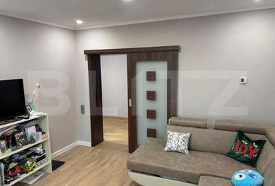 Apartament cu 3 camere decomandat în Lunei - 2
