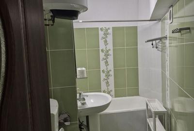Apartament cu 3 camere decomandat în Iancului