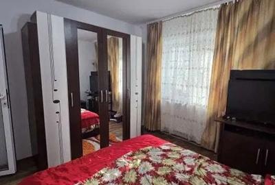 Apartament cu 3 camere decomandat, mobilat în Sud - 5