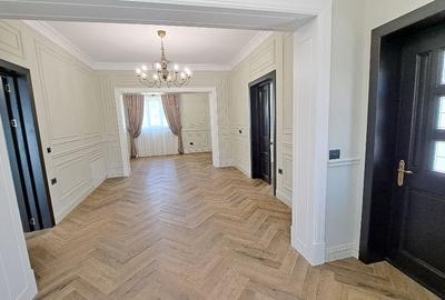 Casă individuală cu 5 camere cu Canalizare în Central - 10