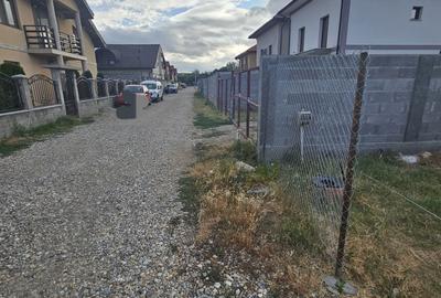 Teren de 400 mp, în Mărăcineanu
