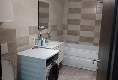 Apartament cu 3 camere decomandat în Central - 3