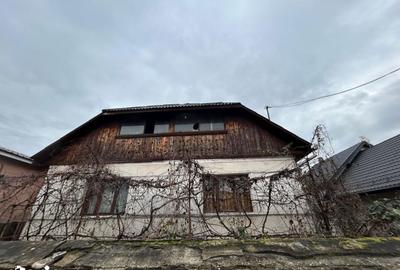 Casă cu 4 camere cu Teren 450 Mp în Central - 9