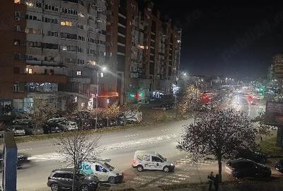 Apartament cu 2 camere decomandat în 9 Mai