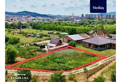 Teren Construcții intravilan de 752 mp, în Est - 7