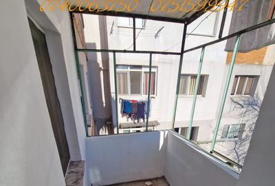 Apartament cu 3 camere în Micro 17 - 3