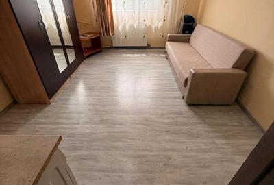 Garsonieră decomandată în Central - 8