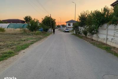 Teren de 281 mp, în Domnești