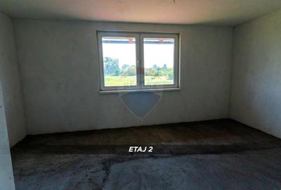 Casă individuală cu 5 camere cu Teren 600 Mp în Mireșu Mare - 14