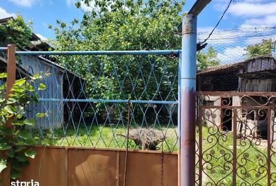 Casă cu 4 camere cu Teren 2023 Mp în Leu - 2