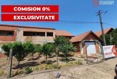 Duplex cu 6 camere cu Canalizare în Peciu Nou - 5