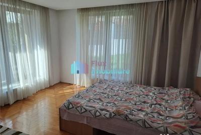 Casă cu 6 camere cu Teren 300 Mp în Burdujeni