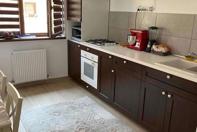 Apartament cu 3 camere decomandat în Sânpetru - 3