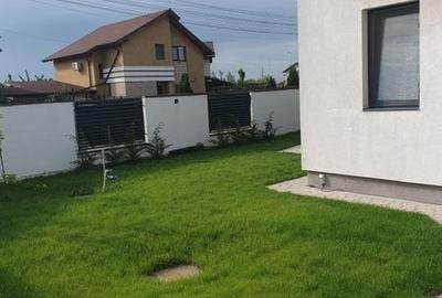 Casă cu 4 camere cu Teren 120 Mp în Dumbrăvița