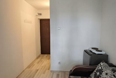 Garsonieră în Micro 14