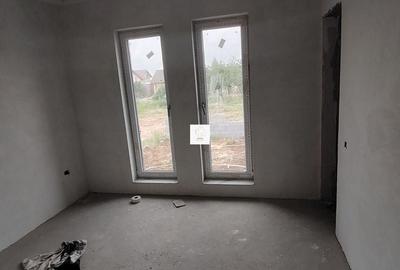 Casă individuală cu 4 camere cu Teren 331 Mp în Crevedia - 4