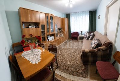 Apartament cu 3 camere decomandat în Central - 1