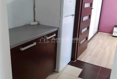 Apartament cu 2 camere decomandat în Central - 11