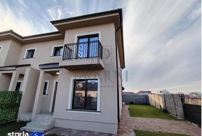 Casă cu 5 camere cu Teren 300 Mp în Moșnița Nouă