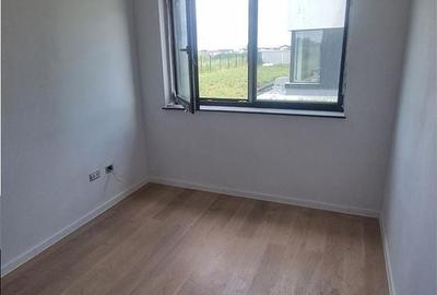 Casă cu 5 camere cu Teren 500 Mp în Sânpetru - 4